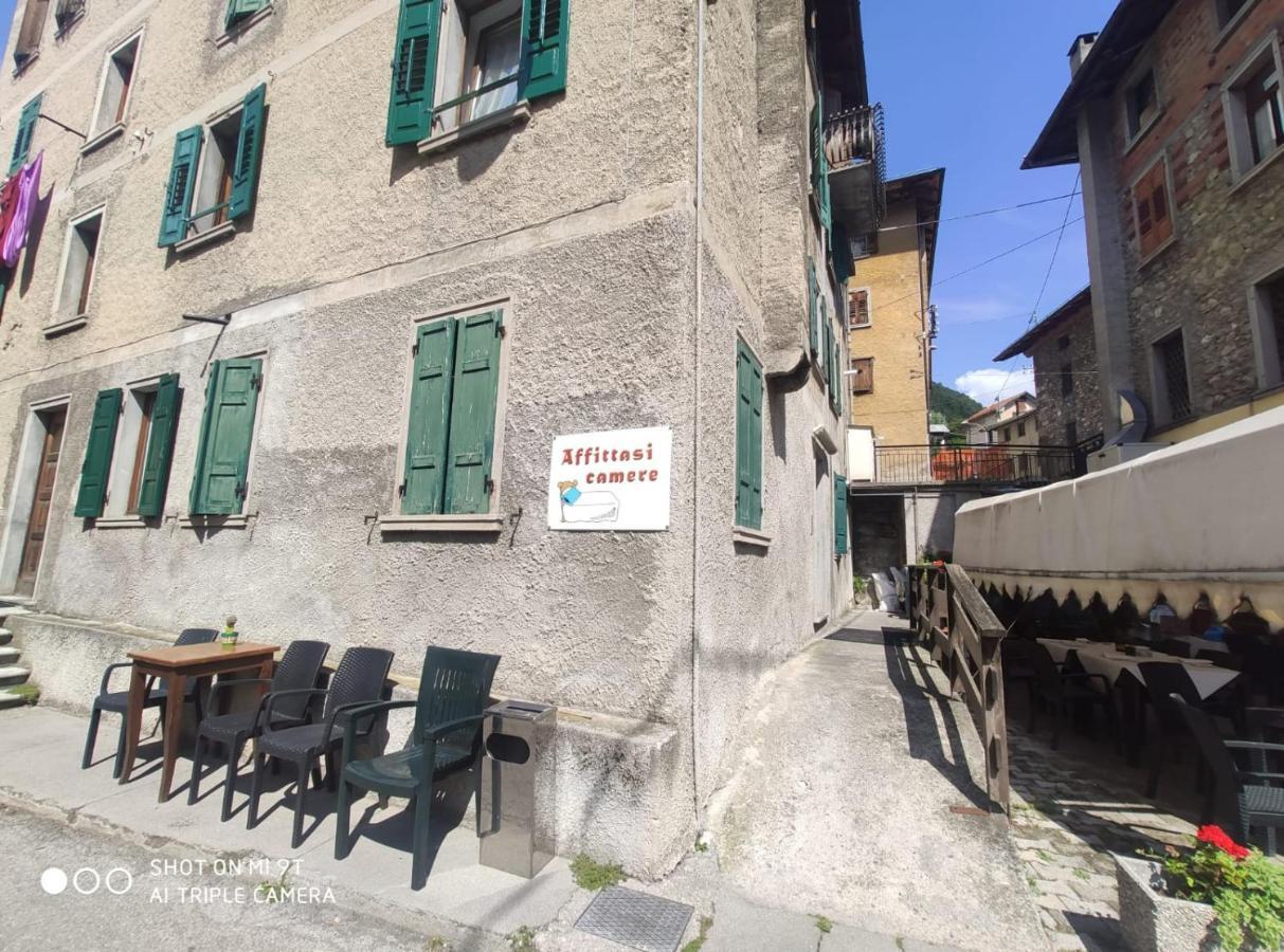 La Favorita Panzió Lozzo Cadore Kültér fotó